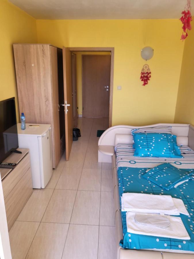Appartamento Apartamenti Ivaia Varna Esterno foto