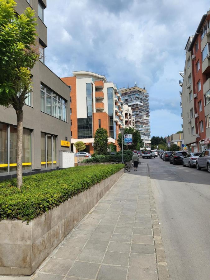 Appartamento Apartamenti Ivaia Varna Esterno foto