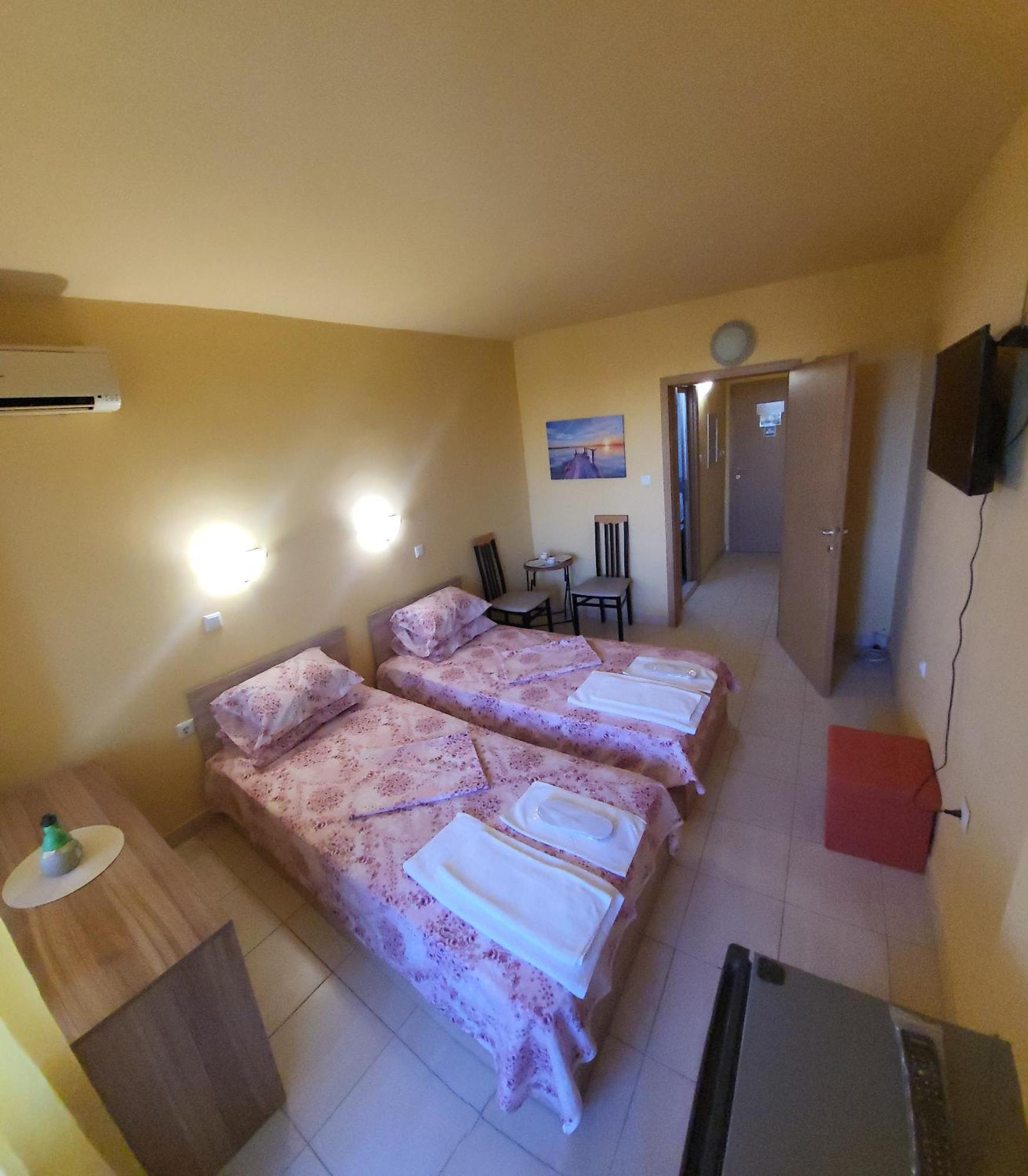 Appartamento Apartamenti Ivaia Varna Esterno foto